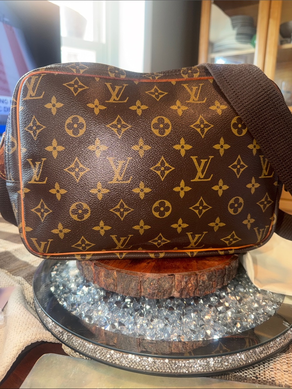 💯💯💯Louis Vuitton Monogram Reporter PM bag  with Dust bag (Charm not included ) - Picture 9 of 13